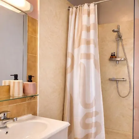 Daire Cosy 4 Personnes A Centre-gare